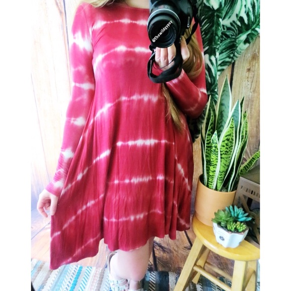 NWOT Ultra soft tie dye dress 🍃 - Picture 3 of 5